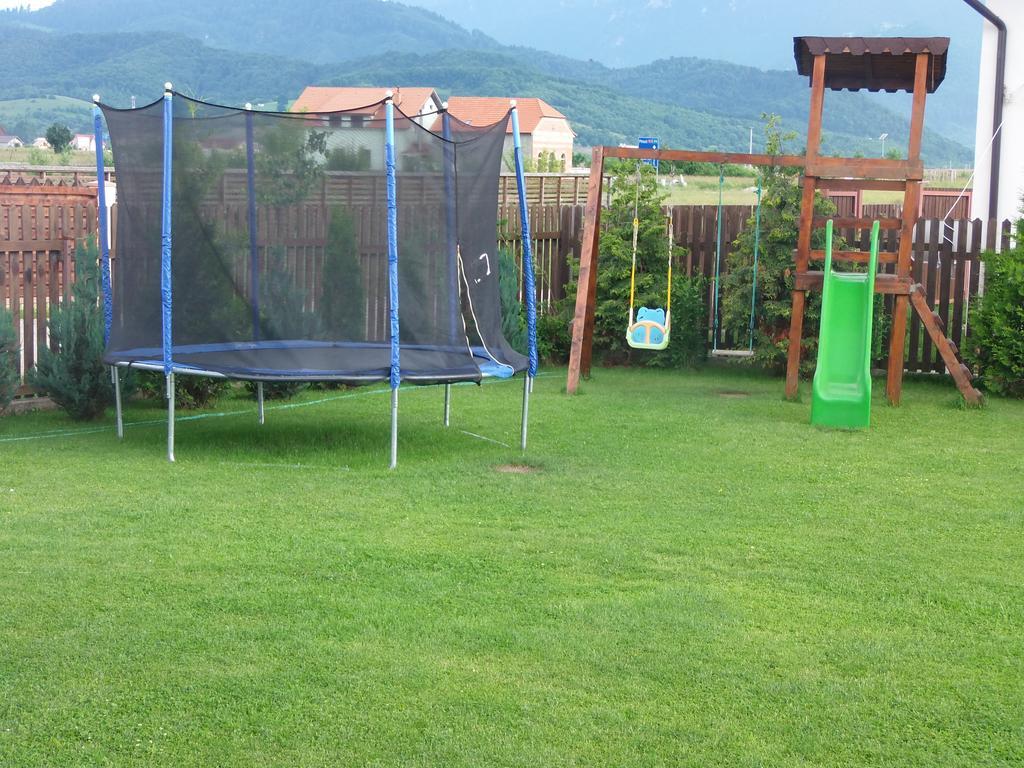 Pensiunea Dara Râşnov Exterior photo